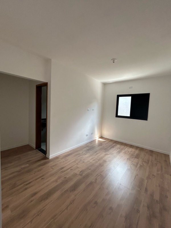 Casa Térrea com Suíte e Espaço Gourmet Próxima ao Centro - Mogi das Cruzes - 