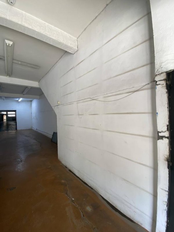 Imóvel Comercial com 501m² na Lapa Rua Faustolo São Paulo - 