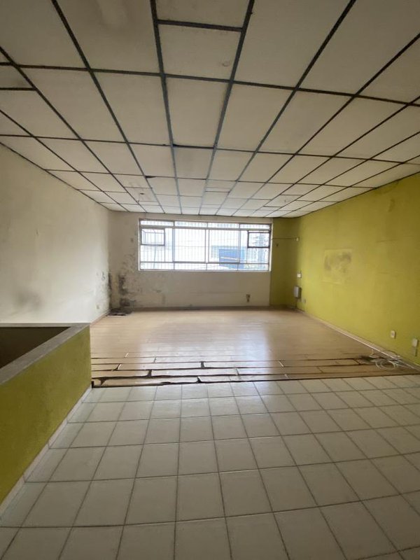 Imóvel Comercial com 501m² na Lapa Rua Faustolo São Paulo - 