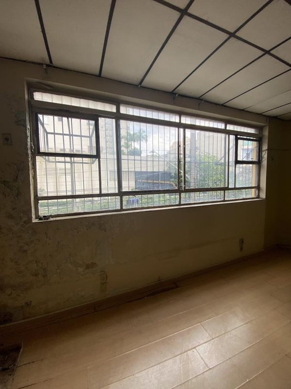 Imóvel Comercial com 501m² na Lapa Rua Faustolo São Paulo - 