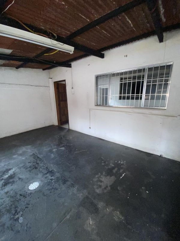 Imóvel Comercial com 501m² na Lapa Rua Faustolo São Paulo - 