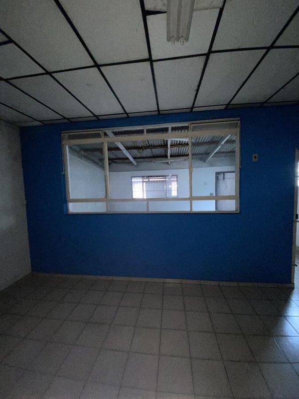 Imóvel Comercial com 501m² na Lapa Rua Faustolo São Paulo - 