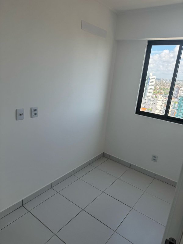 Apartamento à venda com 3 quartos sendo uma suíte, 66,75m² área útil por R$ 760.000,00 Rua José Nunes da Cunha Jaboatão dos Guararapes - 