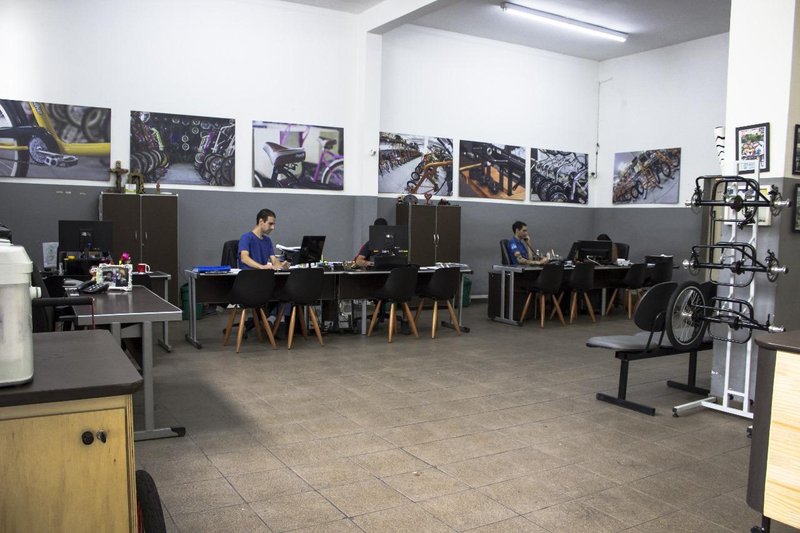 Prédio Comercial no Cambuci com 2674m² Rua Miguel Teles Júnior São Paulo - 