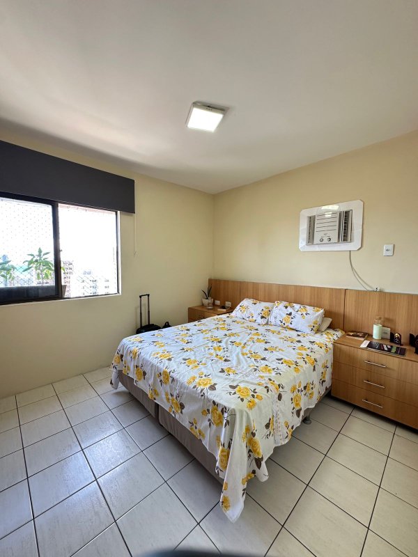 Apartamento à venda com 3 quartos, 107m² área útil por R$ 950.000,00 Rua Visconde de Jequitinhonha Recife - 