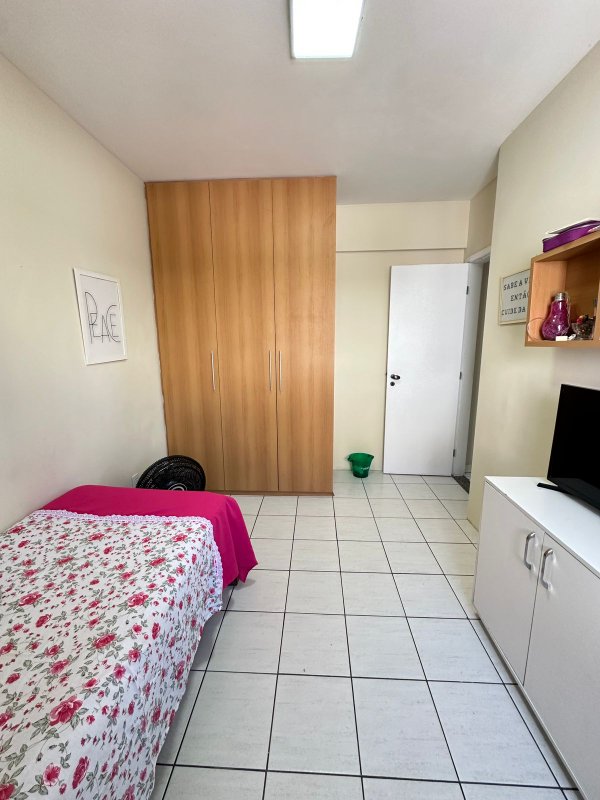 Apartamento à venda com 3 quartos, 107m² área útil por R$ 950.000,00 Rua Visconde de Jequitinhonha Recife - 