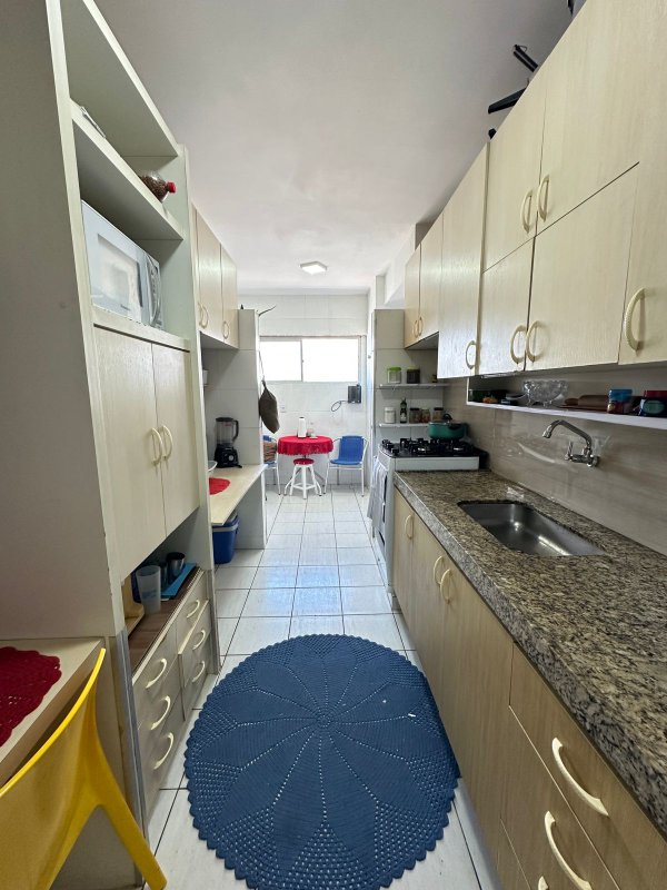 Apartamento à venda com 3 quartos, 107m² área útil por R$ 950.000,00 Rua Visconde de Jequitinhonha Recife - 