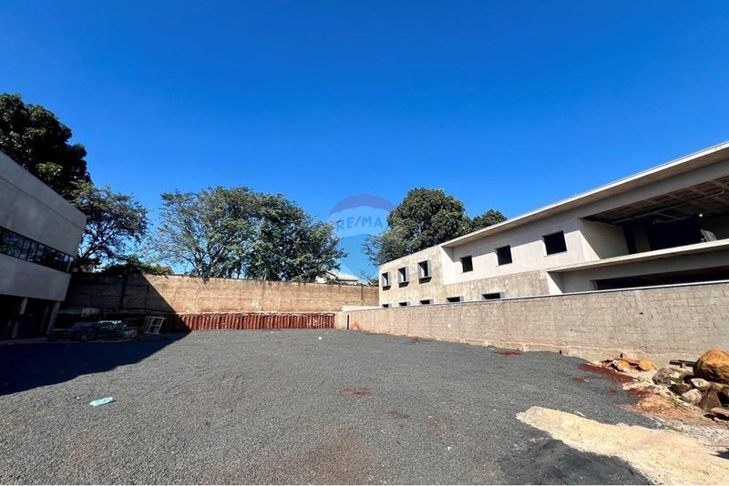 Prédio Comercial à Venda Ribeirão Preto SP Rua Luiz Carlos Bianchi Ribeirão Preto - 