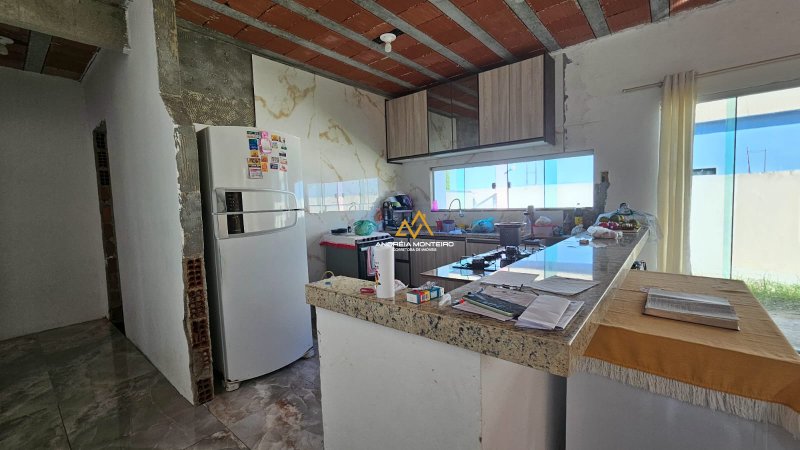 Casa com 3 dormitórios à venda, 140 m² - Ubatiba - Maricá/RJ - R$285.000,00 Rodovia Vereador Oldemar Guedes Figueiredo Maricá - 