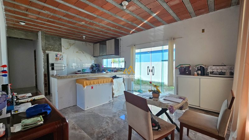 Casa com 3 dormitórios à venda, 140 m² - Ubatiba - Maricá/RJ - R$285.000,00 Rodovia Vereador Oldemar Guedes Figueiredo Maricá - 