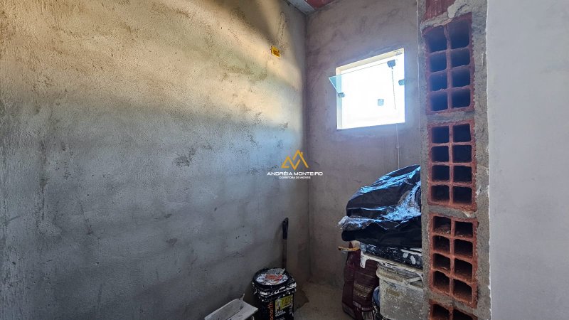Casa com 3 dormitórios à venda, 140 m² - Ubatiba - Maricá/RJ - R$285.000,00 Rodovia Vereador Oldemar Guedes Figueiredo Maricá - 