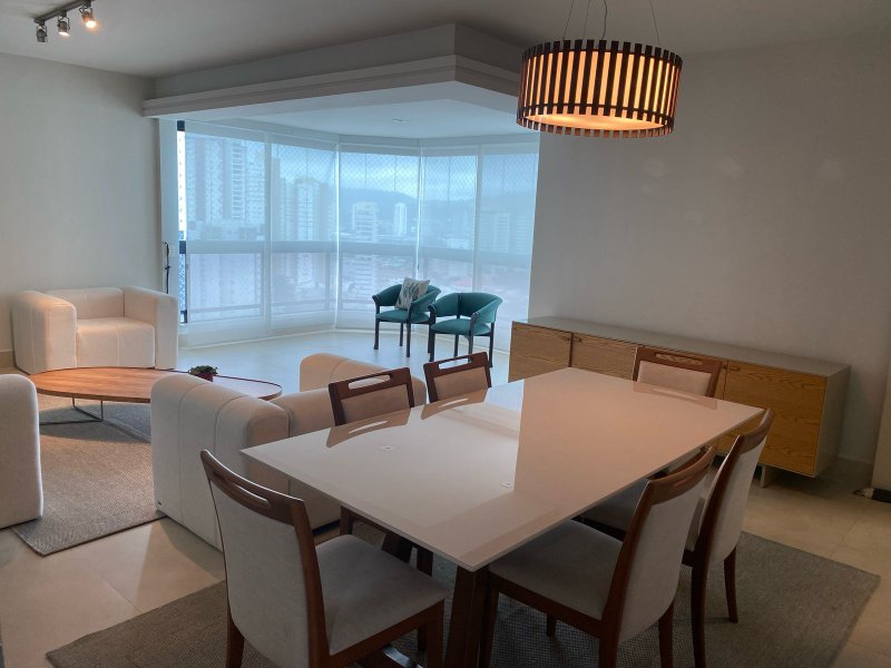 Apartamento de 4 Dormitórios com Vista Panorâmica no Helbor Mediterranée - Mogi das Cruzes - 