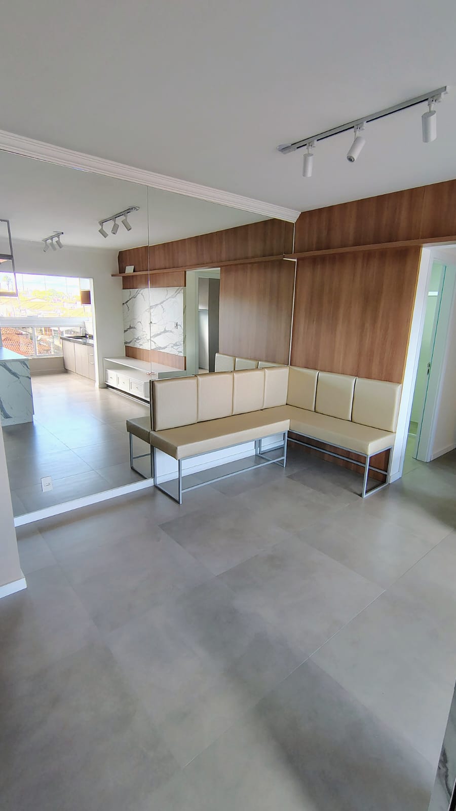 Apartamento com 2 dormit&oacute;rios &agrave; venda,63m&sup2; - Condom&iacute;nio Edif&iacute;cio Domus - Sorocaba - SP Avenida Dom Aguirre Sorocaba - 