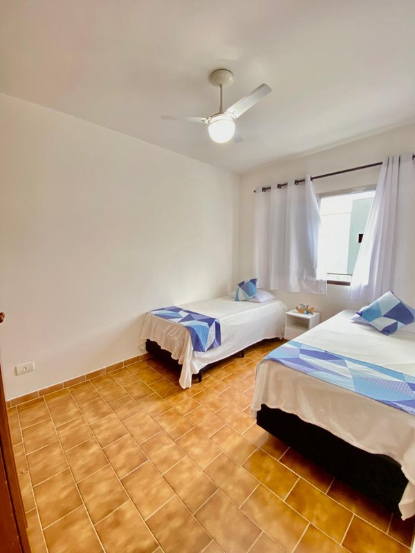 Lindo apartamento a 90 metros da orla na Martim de Sá - Caraguatatuba - 