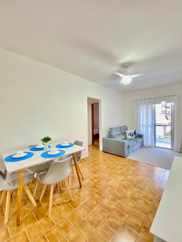 Lindo apartamento a 90 metros da orla na Martim de Sá - Caraguatatuba - 