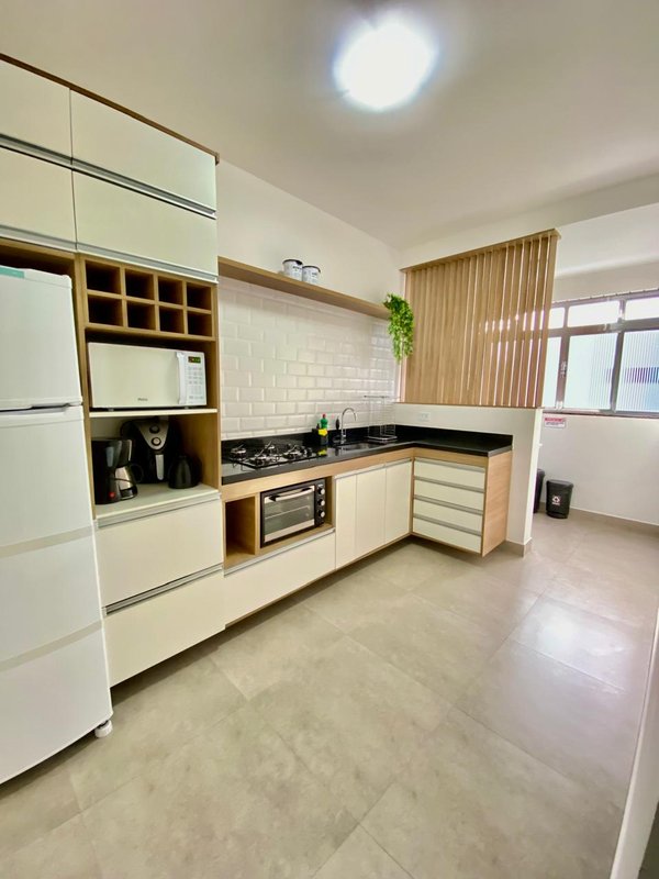 Lindo apartamento a 90 metros da orla na Martim de Sá - Caraguatatuba - 