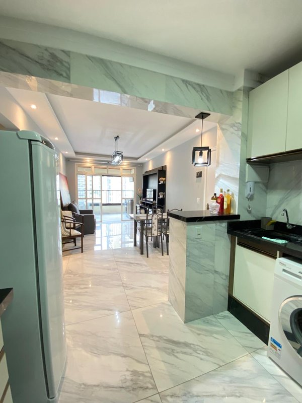 Apartamento vista mar e totalmente reformado!! - Caraguatatuba - 