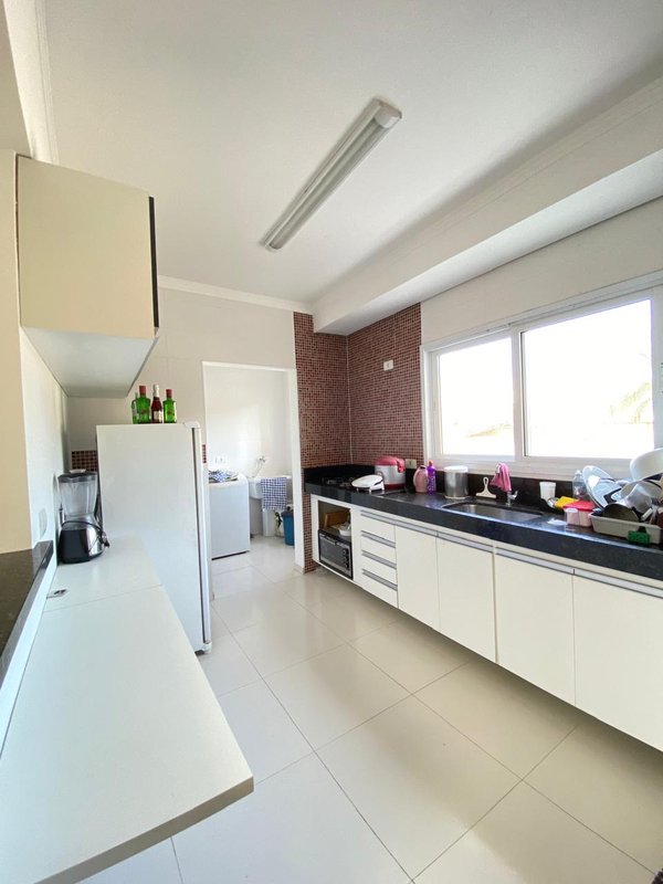🏡 Apartamento Completo e Espaçoso – 80m² de Conforto! - Caraguatatuba - 