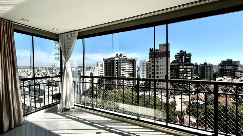 R$ 4.100.000 - RISERVA SCHIAVON - ESPETACULAR APARTAMENTO - ANDAR ALTO - 231M2 - 4 SUÍTES Rua Engenheiro Teixeira Soares Porto Alegre - 