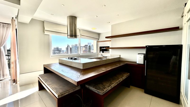R$ 4.100.000 - RISERVA SCHIAVON - ESPETACULAR APARTAMENTO - ANDAR ALTO - 231M2 - 4 SUÍTES Rua Engenheiro Teixeira Soares Porto Alegre - 