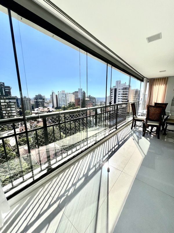 R$ 4.100.000 - RISERVA SCHIAVON - ESPETACULAR APARTAMENTO - ANDAR ALTO - 231M2 - 4 SUÍTES Rua Engenheiro Teixeira Soares Porto Alegre - 