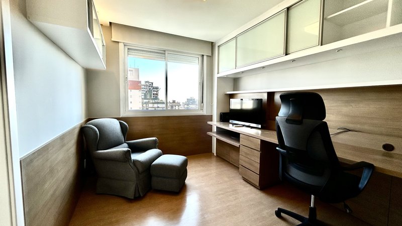 R$ 4.100.000 - RISERVA SCHIAVON - ESPETACULAR APARTAMENTO - ANDAR ALTO - 231M2 - 4 SUÍTES Rua Engenheiro Teixeira Soares Porto Alegre - 