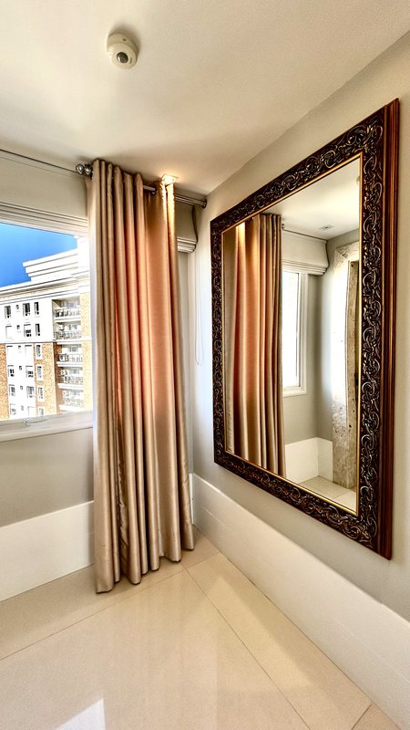 R$ 4.100.000 - RISERVA SCHIAVON - ESPETACULAR APARTAMENTO - ANDAR ALTO - 231M2 - 4 SUÍTES Rua Engenheiro Teixeira Soares Porto Alegre - 