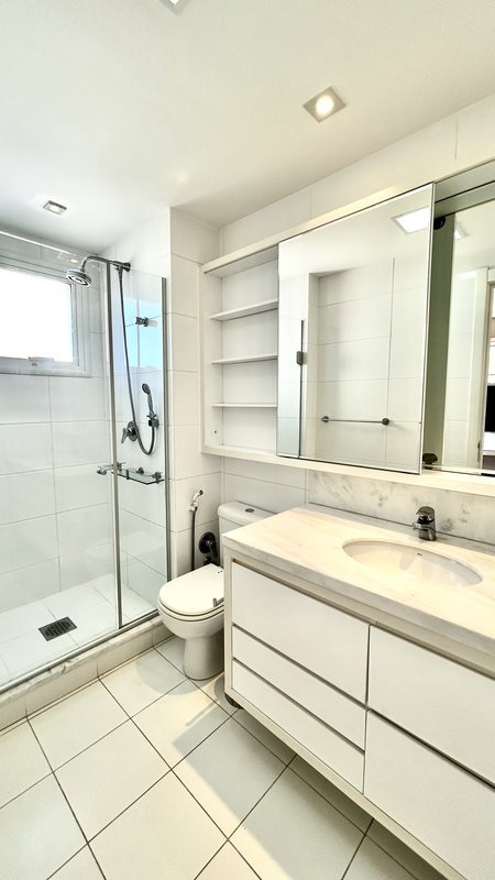 R$ 4.100.000 - RISERVA SCHIAVON - ESPETACULAR APARTAMENTO - ANDAR ALTO - 231M2 - 4 SUÍTES Rua Engenheiro Teixeira Soares Porto Alegre - 