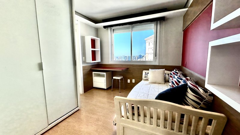 R$ 4.100.000 - RISERVA SCHIAVON - ESPETACULAR APARTAMENTO - ANDAR ALTO - 231M2 - 4 SUÍTES Rua Engenheiro Teixeira Soares Porto Alegre - 