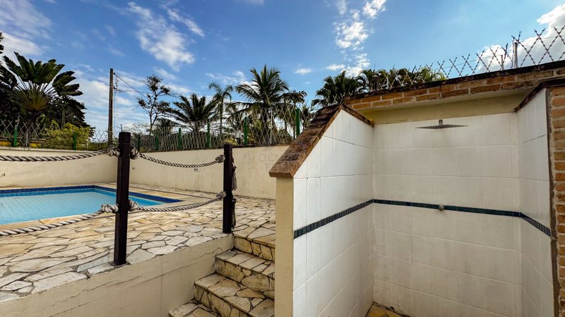 Casa aconchegante em Condomínio na Praia de Juquehy - À VENDA - São Sebastião - 