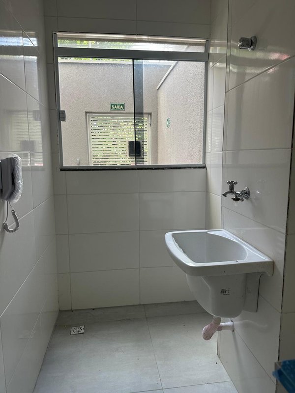 Apartamento de 2 dormitórios pronto para morar próximo ao metro Rua Peirópolis São Paulo - 