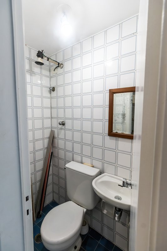 ALUGA-SE APARTAMENTO 95M2 - 3 QUARTOS - 1 VAGA Rua Edson São Paulo - 