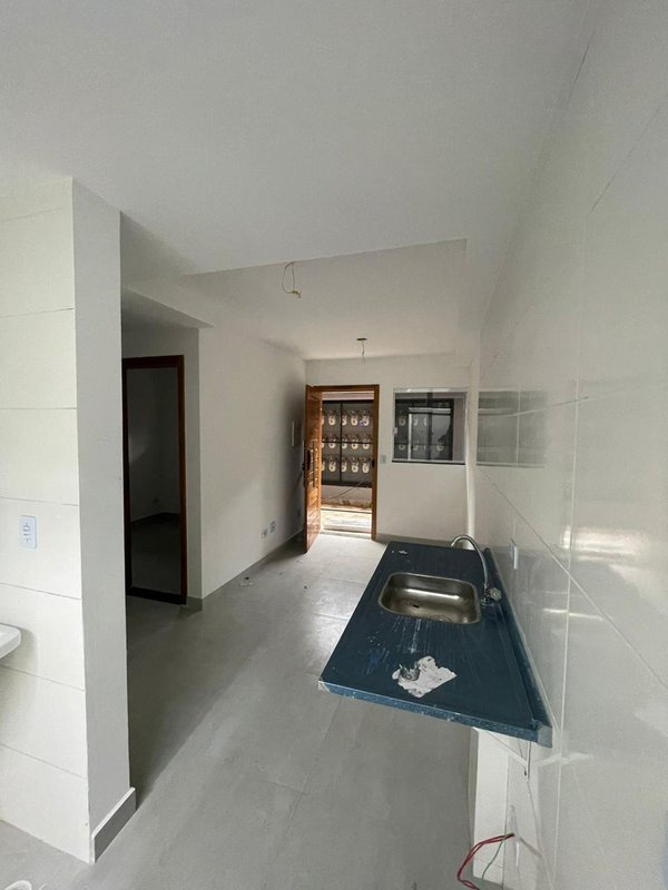 Apartamento de 2 dormitórios pronto para morar Vila Carrão Rua Alferes Frazão São Paulo - 