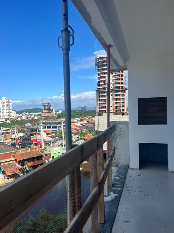 Residencial Villa Del Fiume, com vaga para Jetski e vista panorâmica do Rio Perequê - Itapema - 