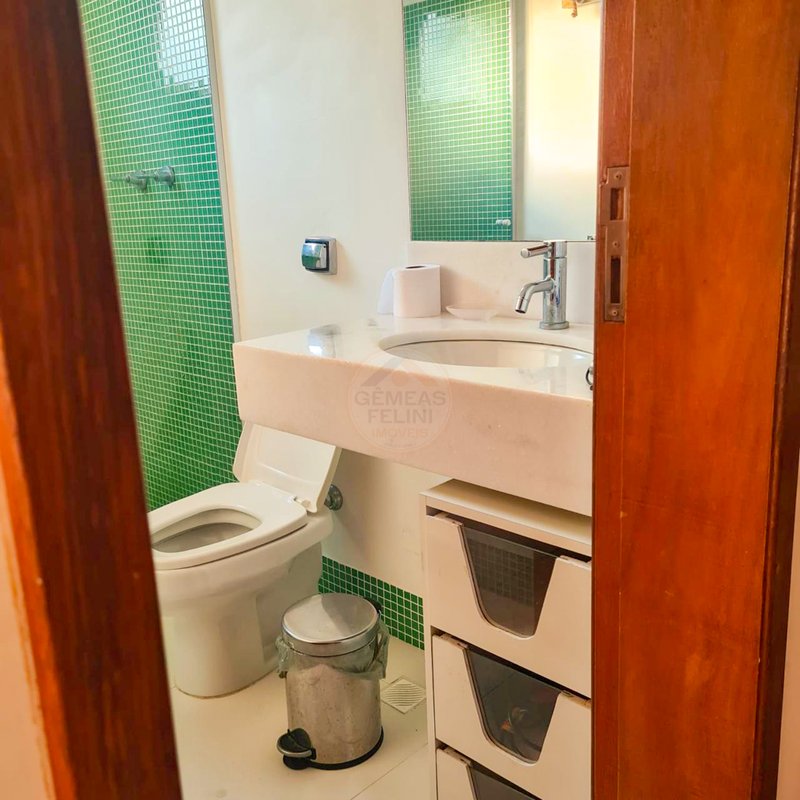 Casa em Condomínio na Praia de Juquehy - À VENDA - São Sebastião - 