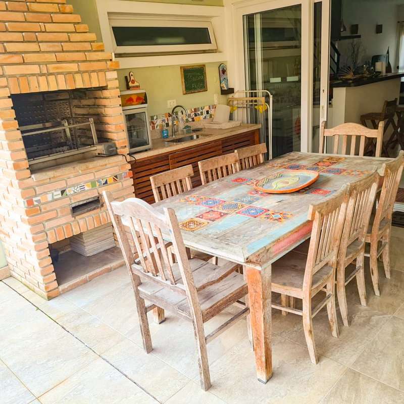Casa em Condomínio na Praia de Juquehy - À VENDA - São Sebastião - 