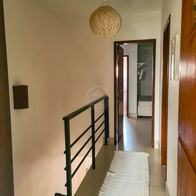 Casa em Condomínio na Praia de Juquehy - À VENDA - São Sebastião - 