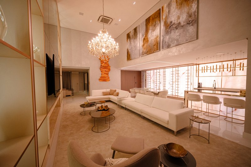 EXCLUSIVIDADE DE APARTAMENTO DE ALTO LUXO NA VILA OLÍMPIA — PORTEIRA FECHADA Rua Quatá São Paulo - 