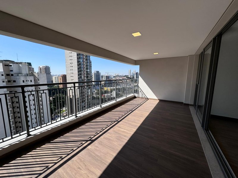 More na Chácara Klabin com Acesso Fácil à Linha Verde - São Paulo - 