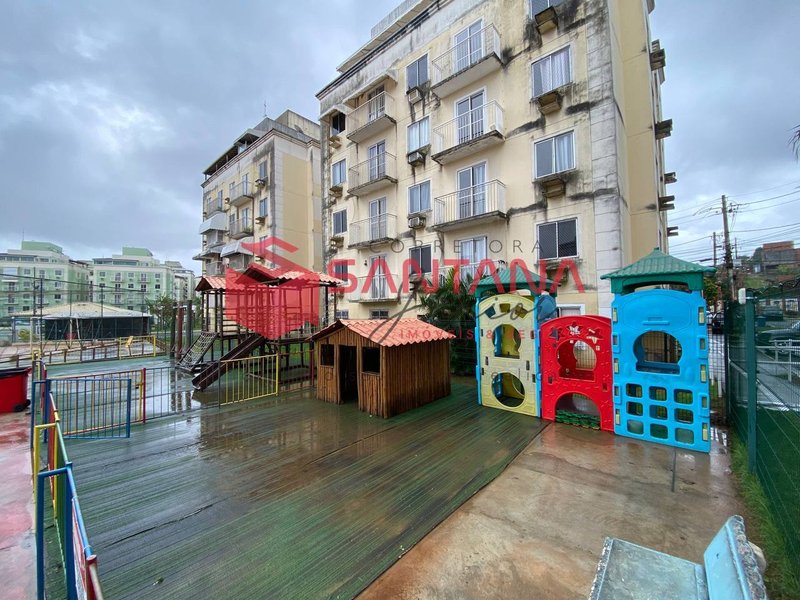 Apartamento mobiliado com 3/4 em Lauro de Freitas Rua José Leite Lauro de Freitas - 