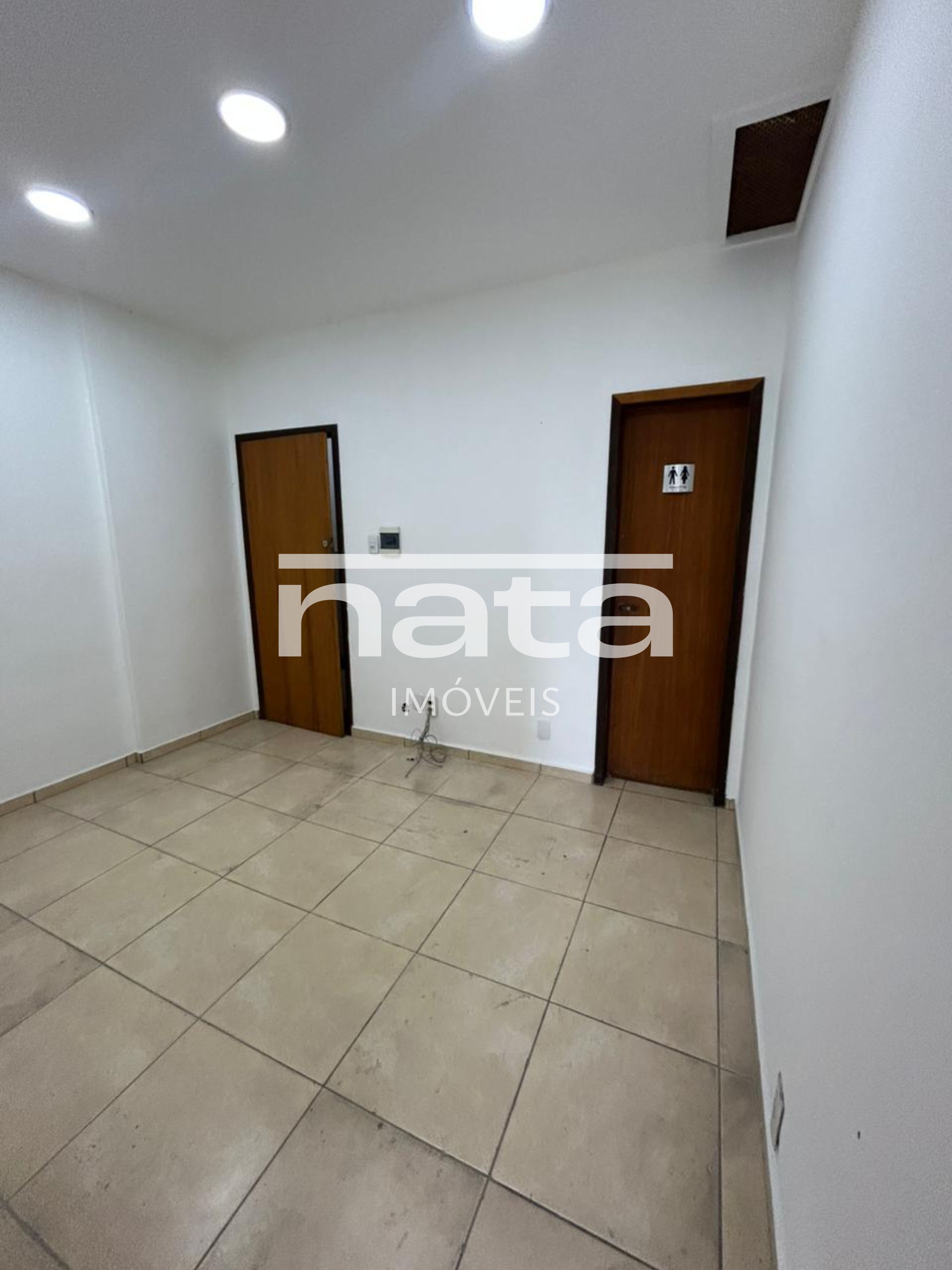 Sala comercial | Jardim 25 de Agosto | Loca&ccedil;&atilde;o Praça Roberto Silveira Duque de Caxias - 