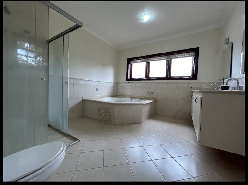🏡 Casa Maravilhosa à Venda e para Locação em Condomínio Clube – Valinhos/SP - Valinhos - 