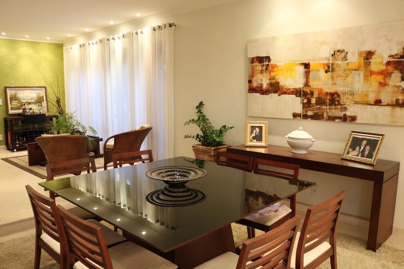 🏡 Casa Maravilhosa à Venda e para Locação em Condomínio Clube – Valinhos/SP - Valinhos - 