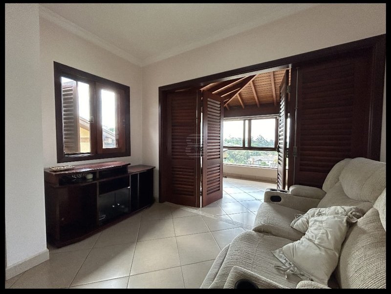 🏡 Casa Maravilhosa à Venda e para Locação em Condomínio Clube – Valinhos/SP - Valinhos - 