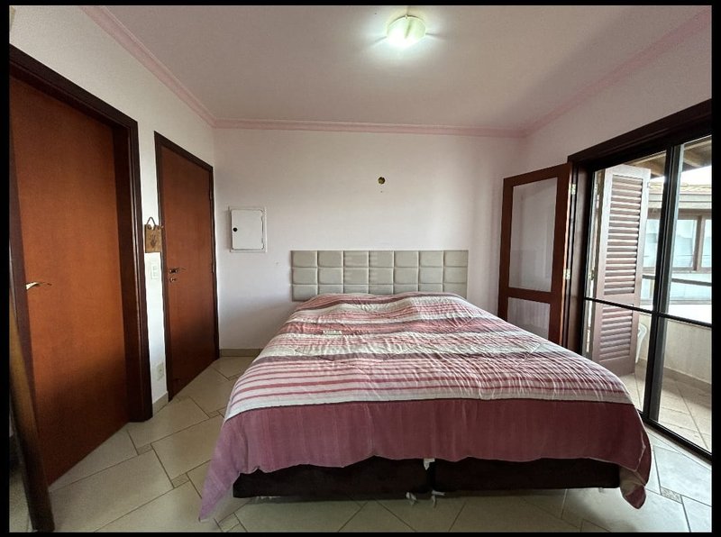🏡 Casa Maravilhosa à Venda e para Locação em Condomínio Clube – Valinhos/SP - Valinhos - 