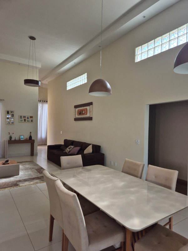 🏡 Casa Térrea à Venda – Conforto, Praticidade e Pronta para Morar no Res Pq. dos Alecrins - Campinas - 