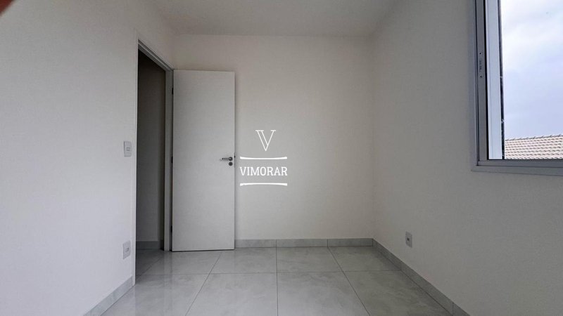 Sobrado em condomínio 2 dormitórios + 1 vaga de garagem - Guarulhos - 