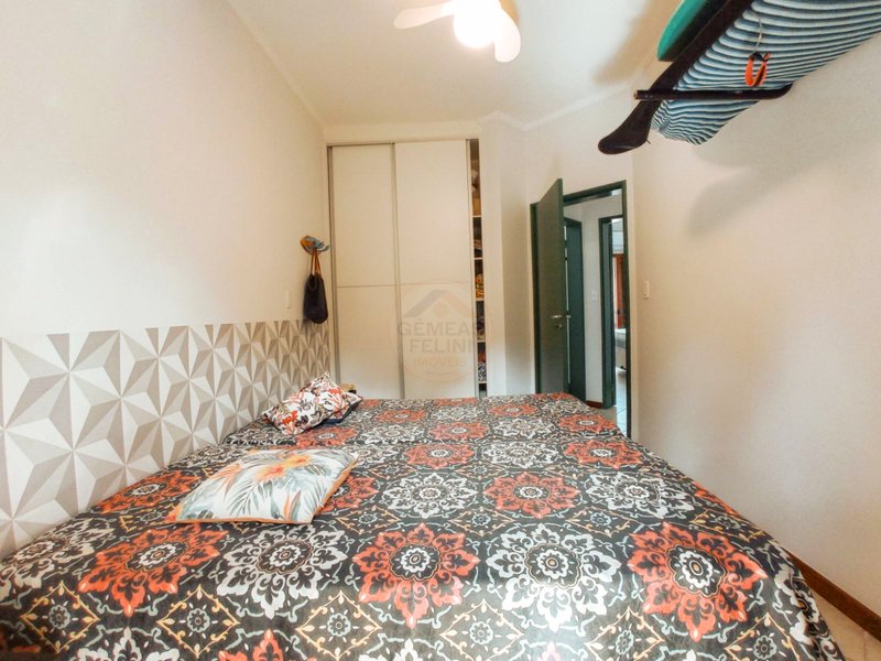 Casa em Condomínio na Praia de Juquehy - À VENDA - São Sebastião - 