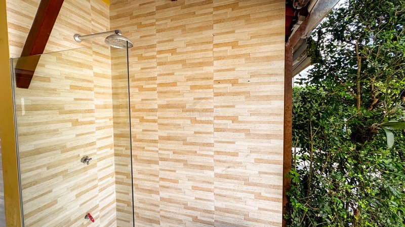 Casa em Condomínio na Praia de Juquehy - À VENDA - São Sebastião - 
