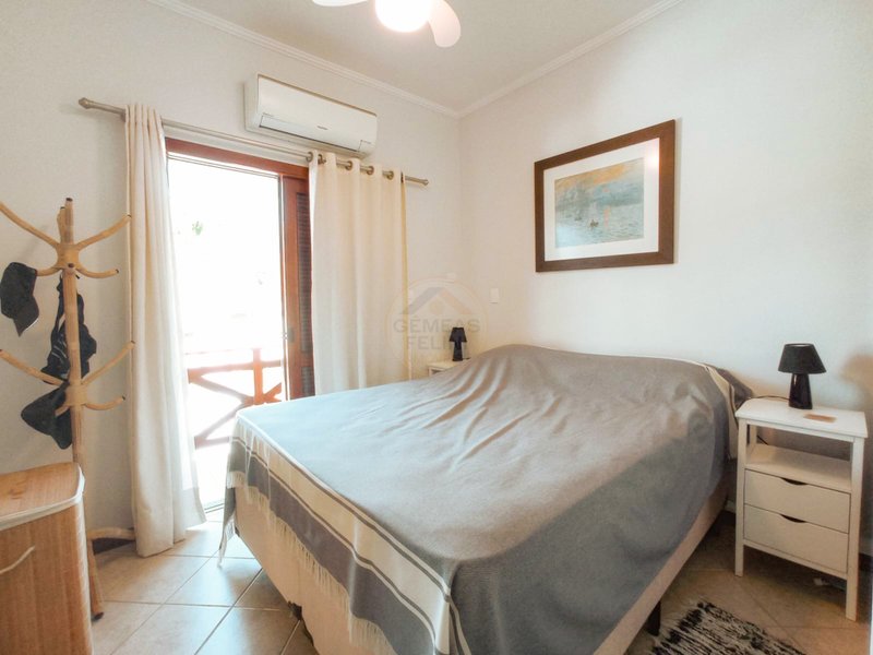 Casa em Condomínio na Praia de Juquehy - À VENDA - São Sebastião - 